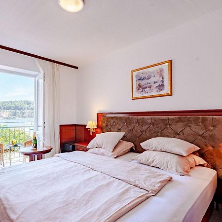 Hotel Dalmacija Vela Luka Εξωτερικό φωτογραφία